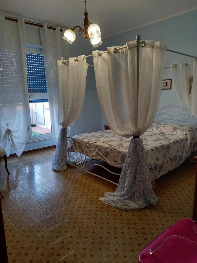 Вилла Casa Blu Oltremare Сант-Антиоко Экстерьер фото